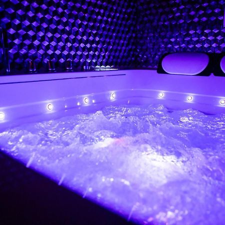 Suite Glamour & Spa Dijon Eksteriør billede